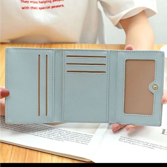 Tri Fold Bunny Design Faux Leather Wallet - Picture 4 of 9